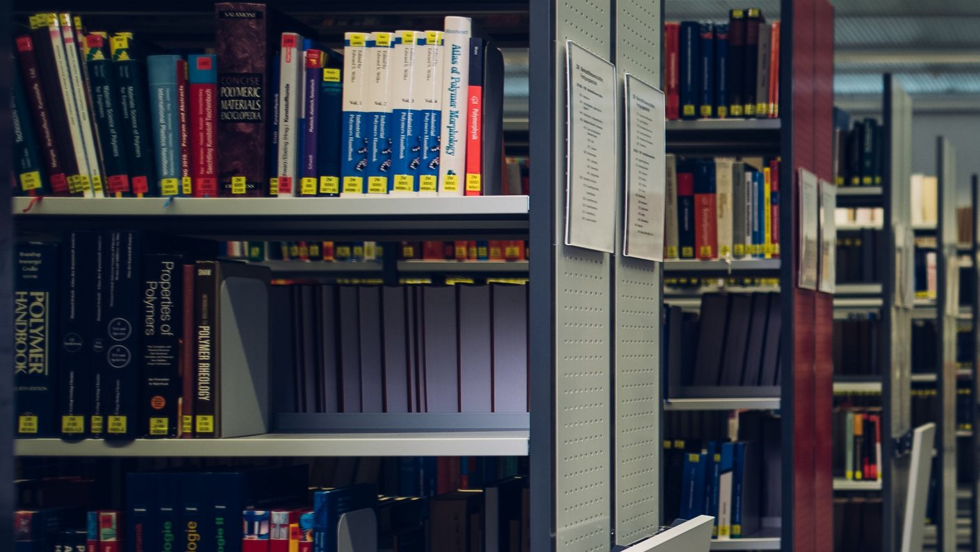 Einblick in die Bibliothek