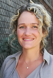 Portraitbild von Ines Hauer